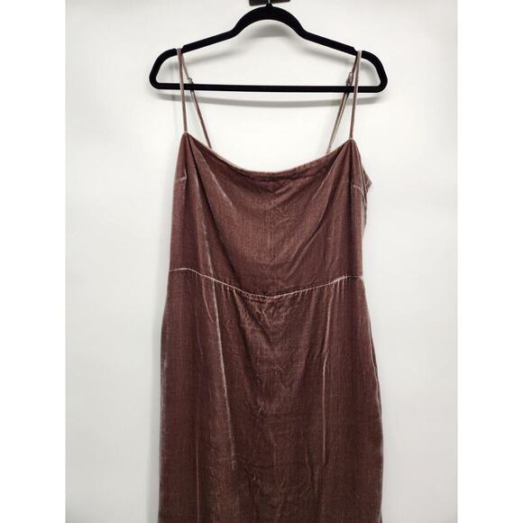 NWT Reformation Frankie Velvet Maxi Slip Dress Size 12 Dark Grey #ND501 - Picture 4 of 11